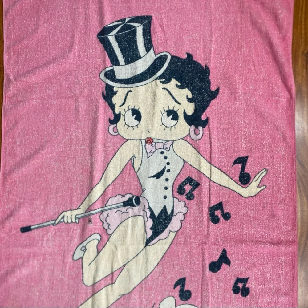 Vintage 1986 Pink Betty Boop Graphic Beach Towel Retro Vacation Girlhoodcore